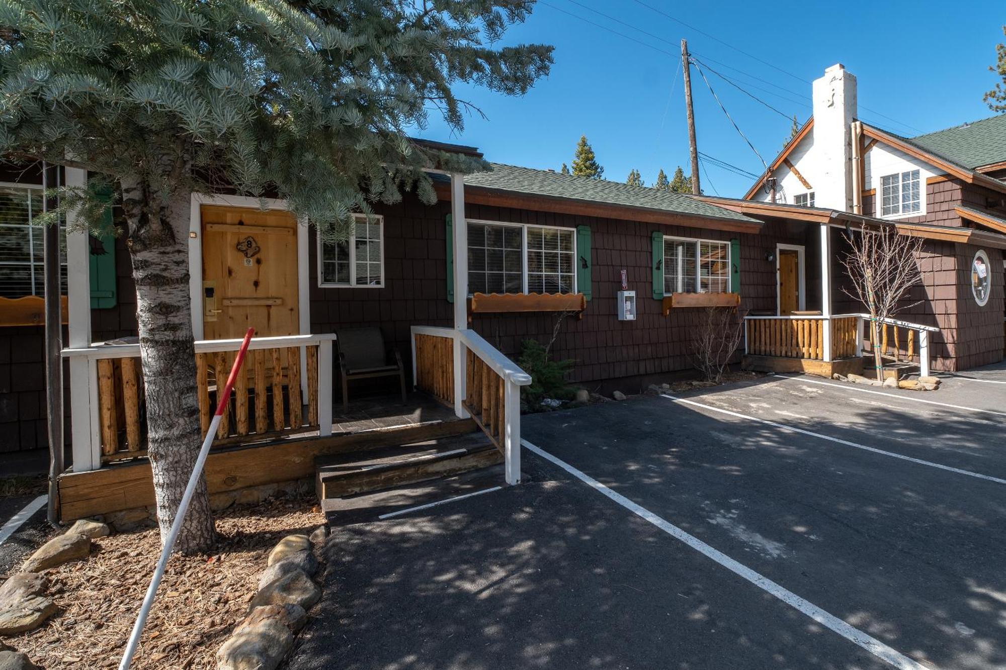 Red Wolf Lakeside Lodge Tahoe Vista Exterior photo